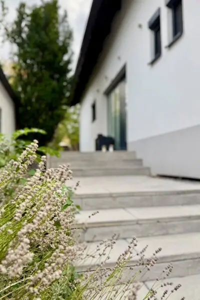 Viel Platz für Ihre Familie: 195 m² Wohnfläche und noch vieles mehr!