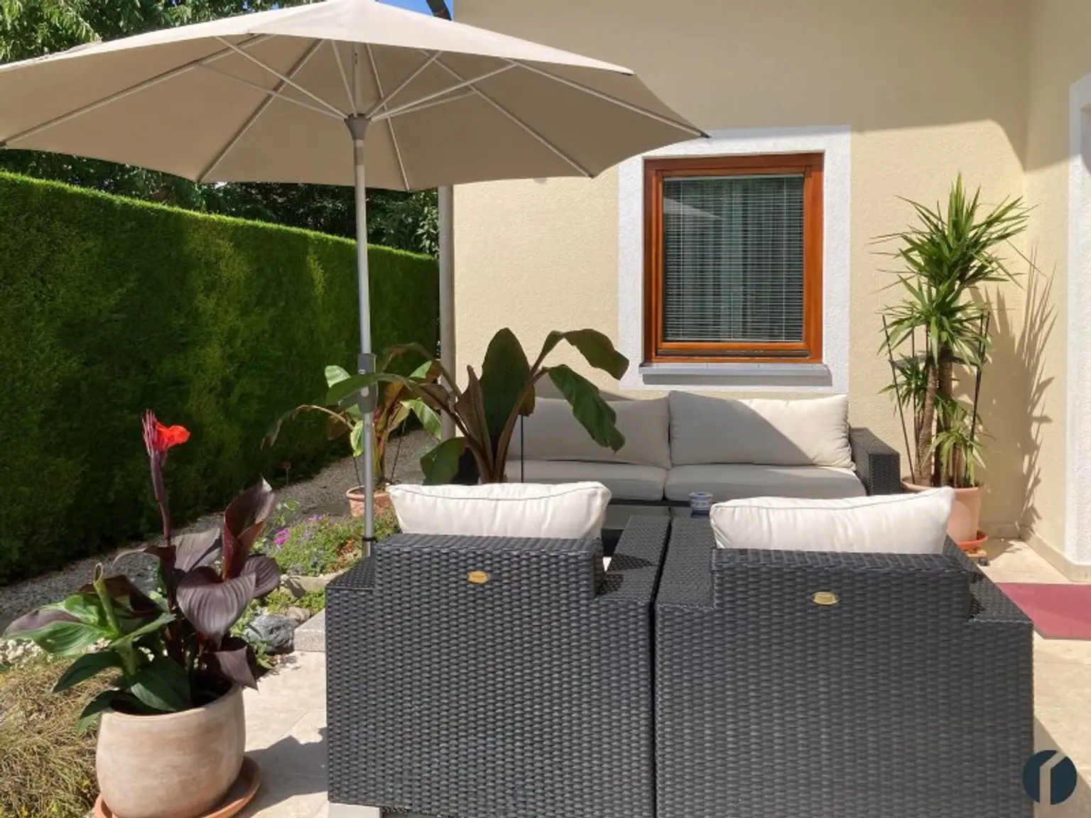 Gepflegtes Einfamilienhaus mit Pool und Wohlfühlgarten in ruhiger Lage von Tulln