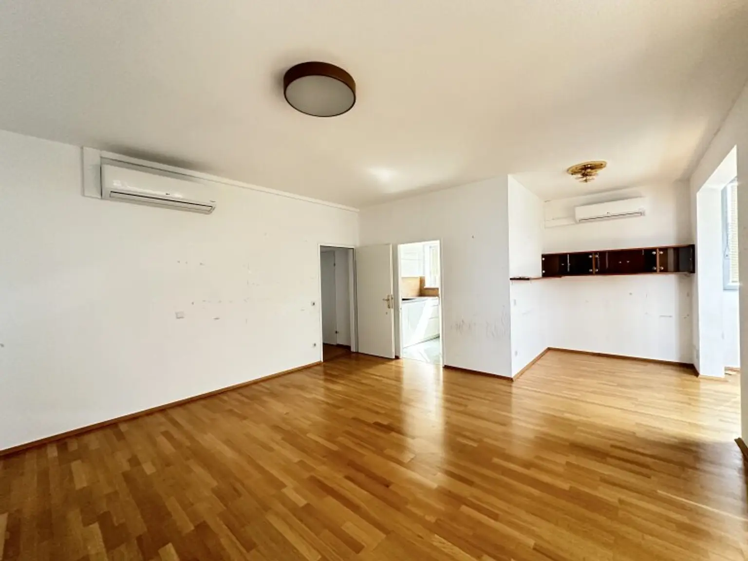 Mischek Tower: Klimatisierte 3 Zimmer + Loggia mit Weitblick!