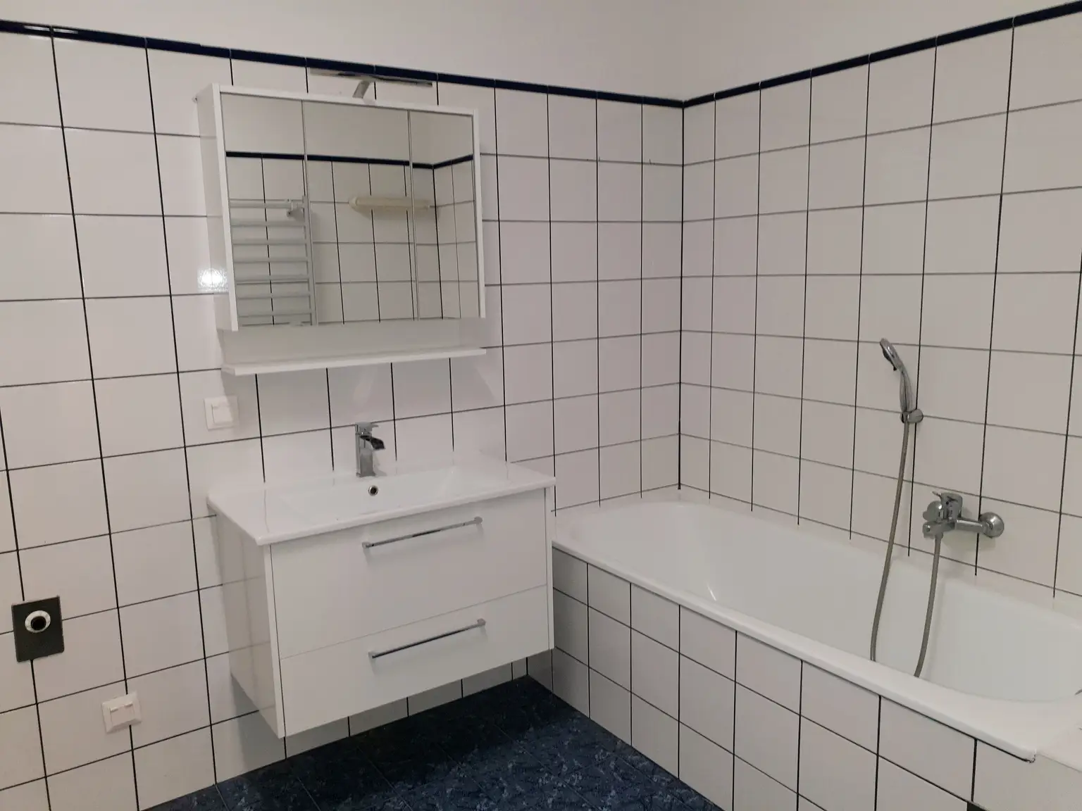 Zwei Zimmerwohnung mit Balkon zu vermieten!