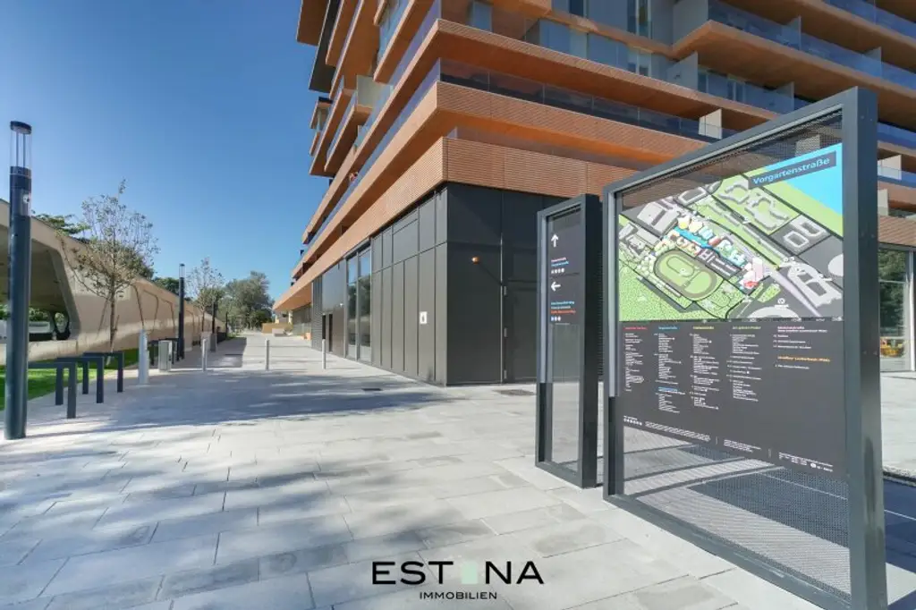 Premium City-Wohnung mit Weitblick & Wellness-Oase