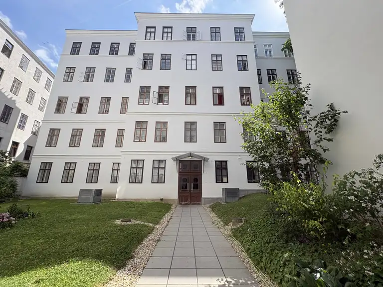 Hausansicht Innenhof