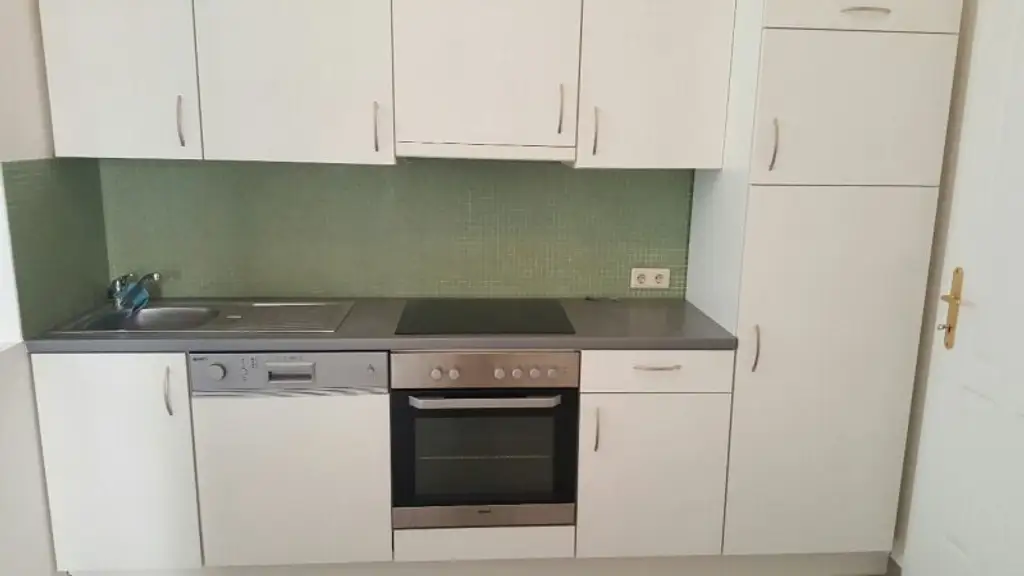 Kunst, Kultur, Citylife - charmante 3-Zimmer-Altbauwohnung bei Schwedenplatz!