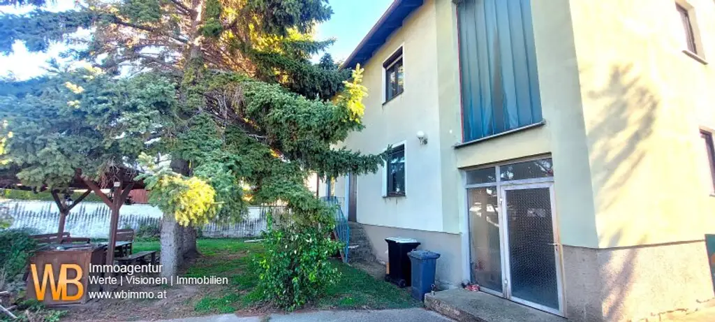 2 separate Wohneinheiten mit je 100m² Wohnfläche