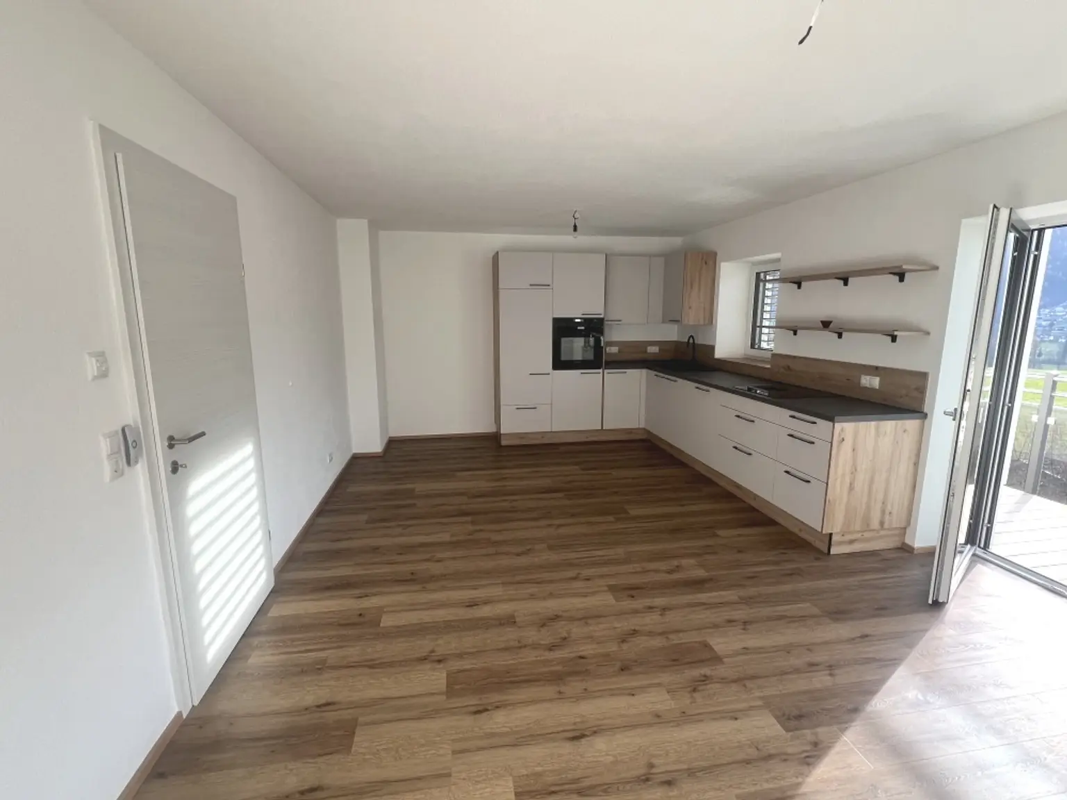 Moderne Wohnung mit eigenem Zugang