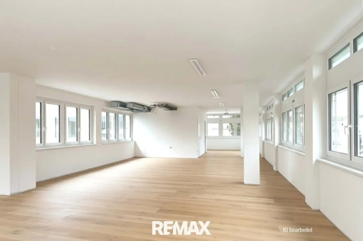 Bürofläche KI bearbeitet