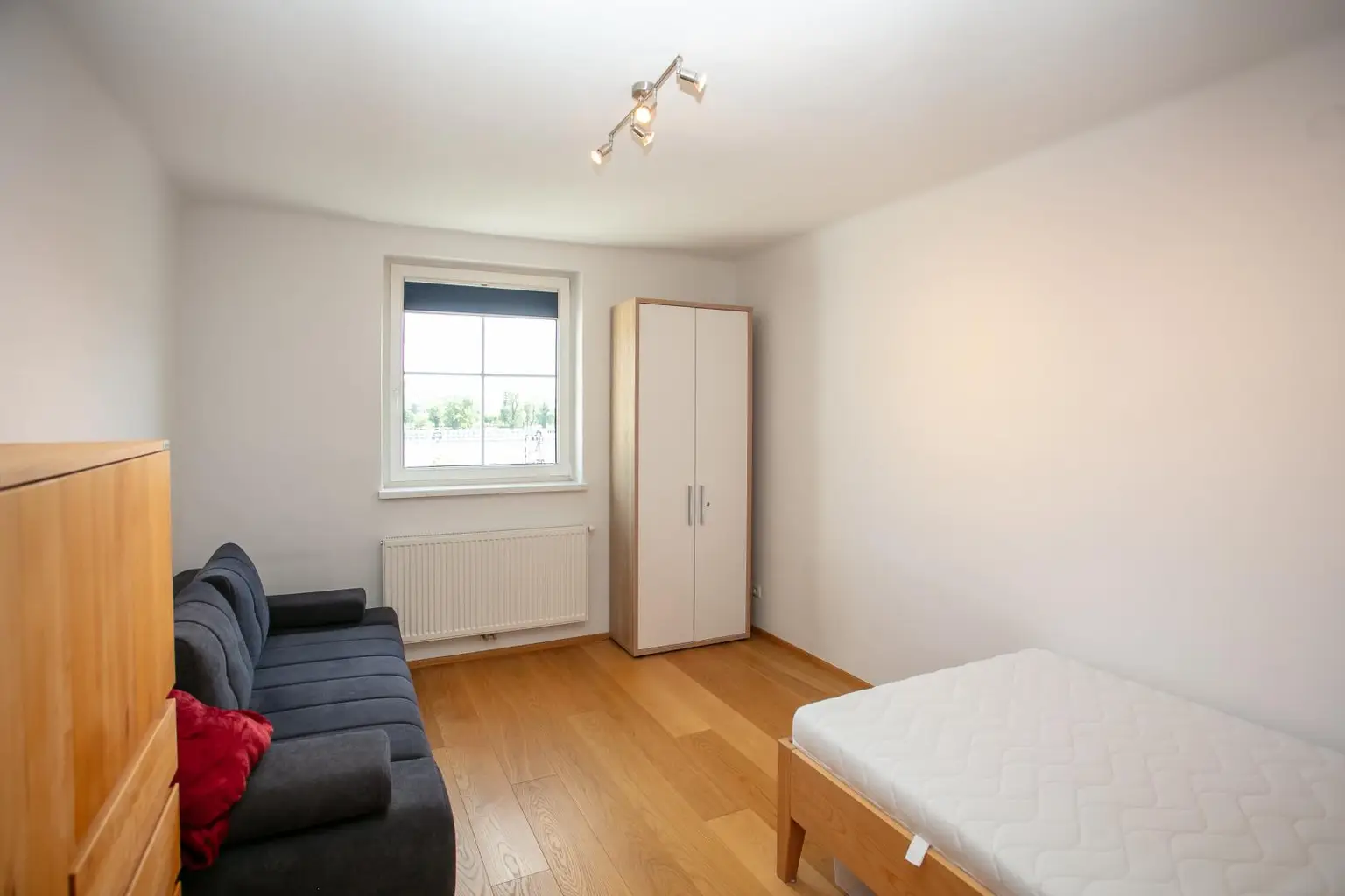 Zimmer mit ca. 14 m²