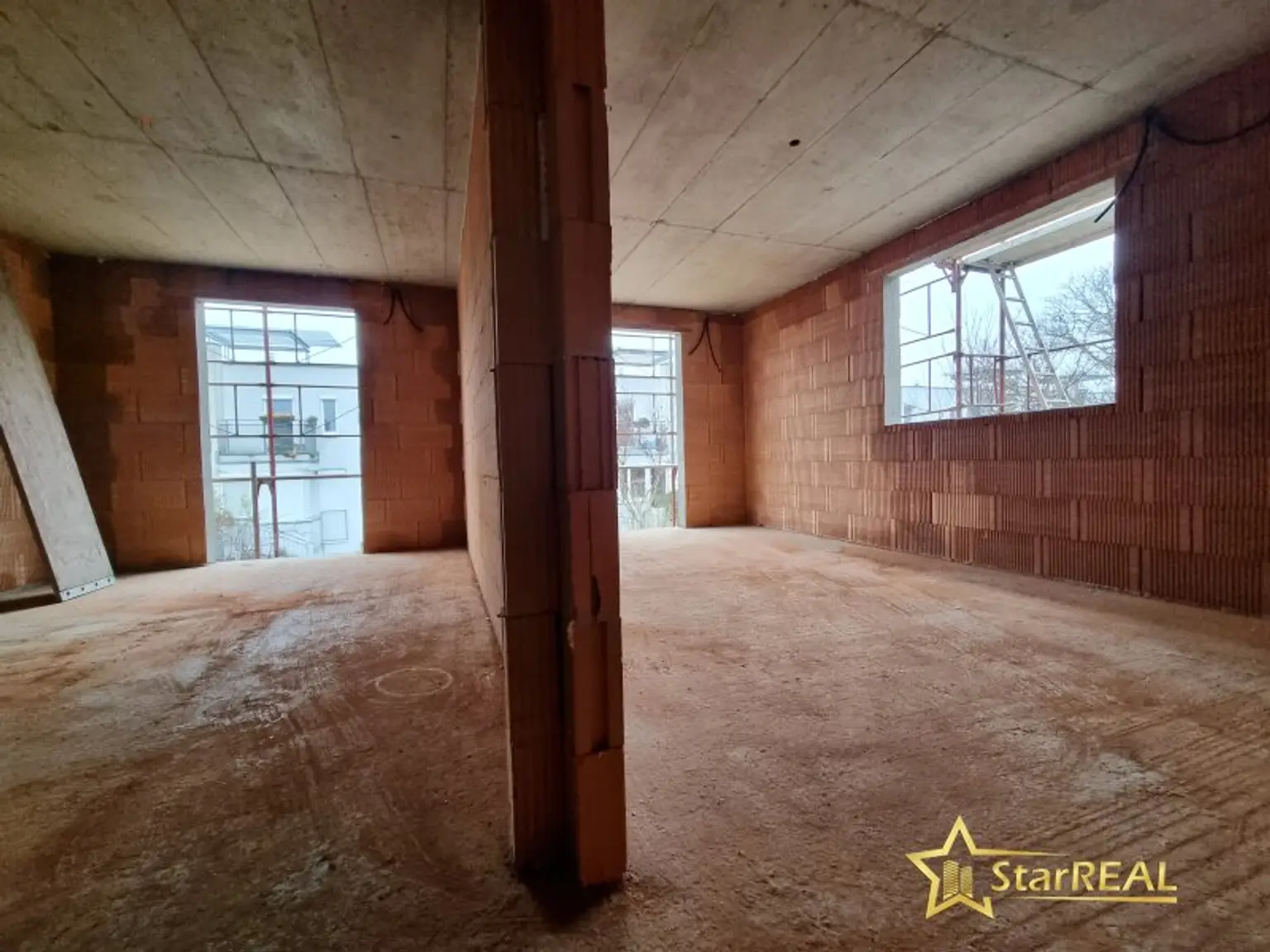 IN BAU! NOCH 2 EINZELHÄUSER FREI! MIT KELLER. 210m² GARTEN! TOP U-BAHN-ANBINDUNG. PROVISIONSFREI für den Käufer.