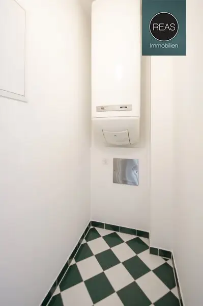 Traumwohnung mit Balkon, Terrasse und Garage in exklusiver Gartenanlage bei der Hohen Warte!
