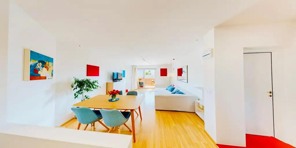 4-Zimmer-Wohnjuwel mit Bergblick