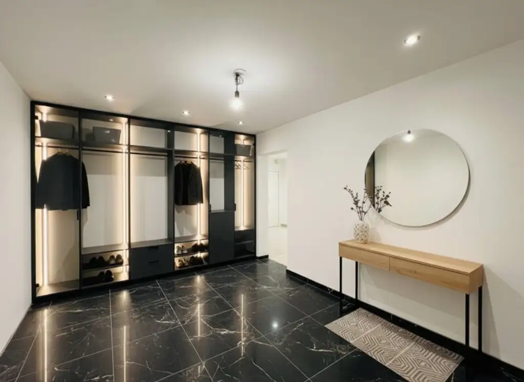 3 Wohnebenen - Kleingartenhaus mit Terrasse und Pool