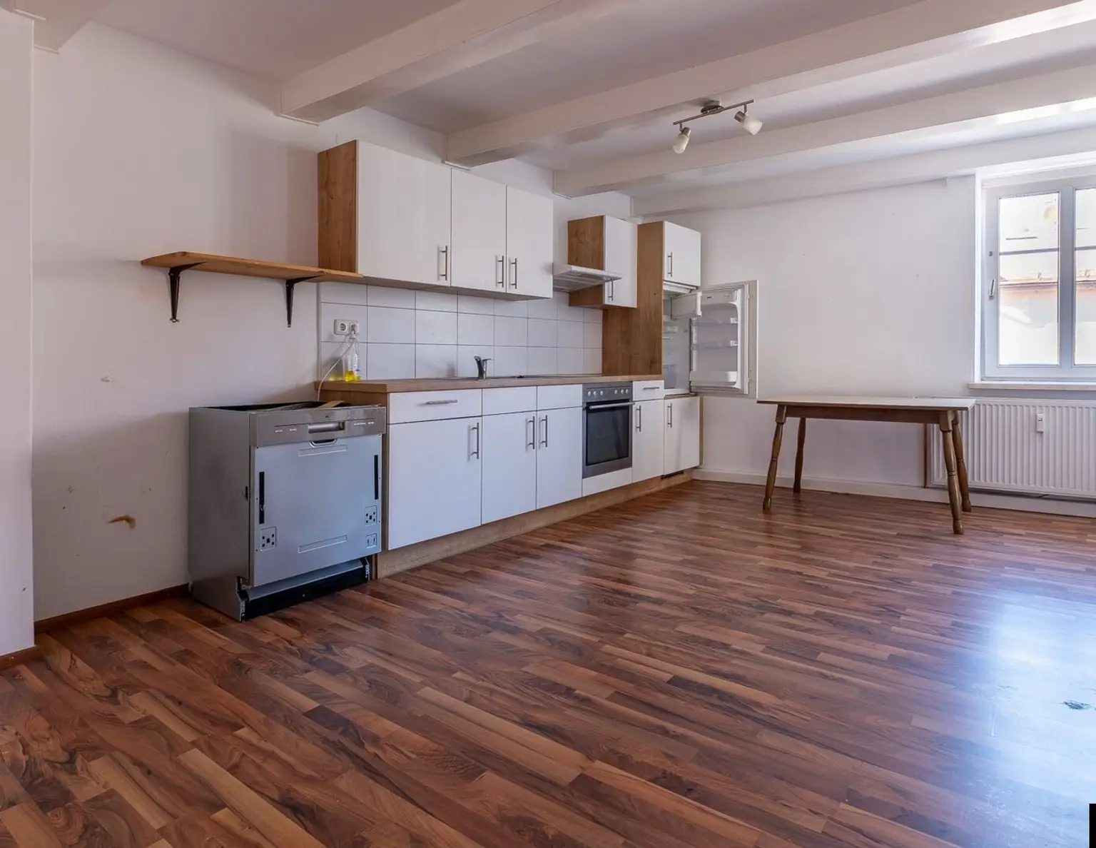 MAUERKIRCHEN: Attraktives Zinshaus - Renditeobjekt mit Garten & Gastterrasse!