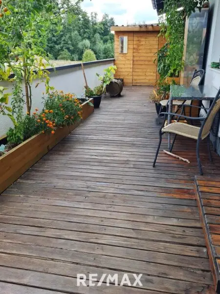 großzügiger Balkon