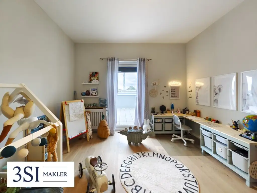 Geräumige Familienwohnung mit Sonnenterrasse und Weitblick im Citygate!