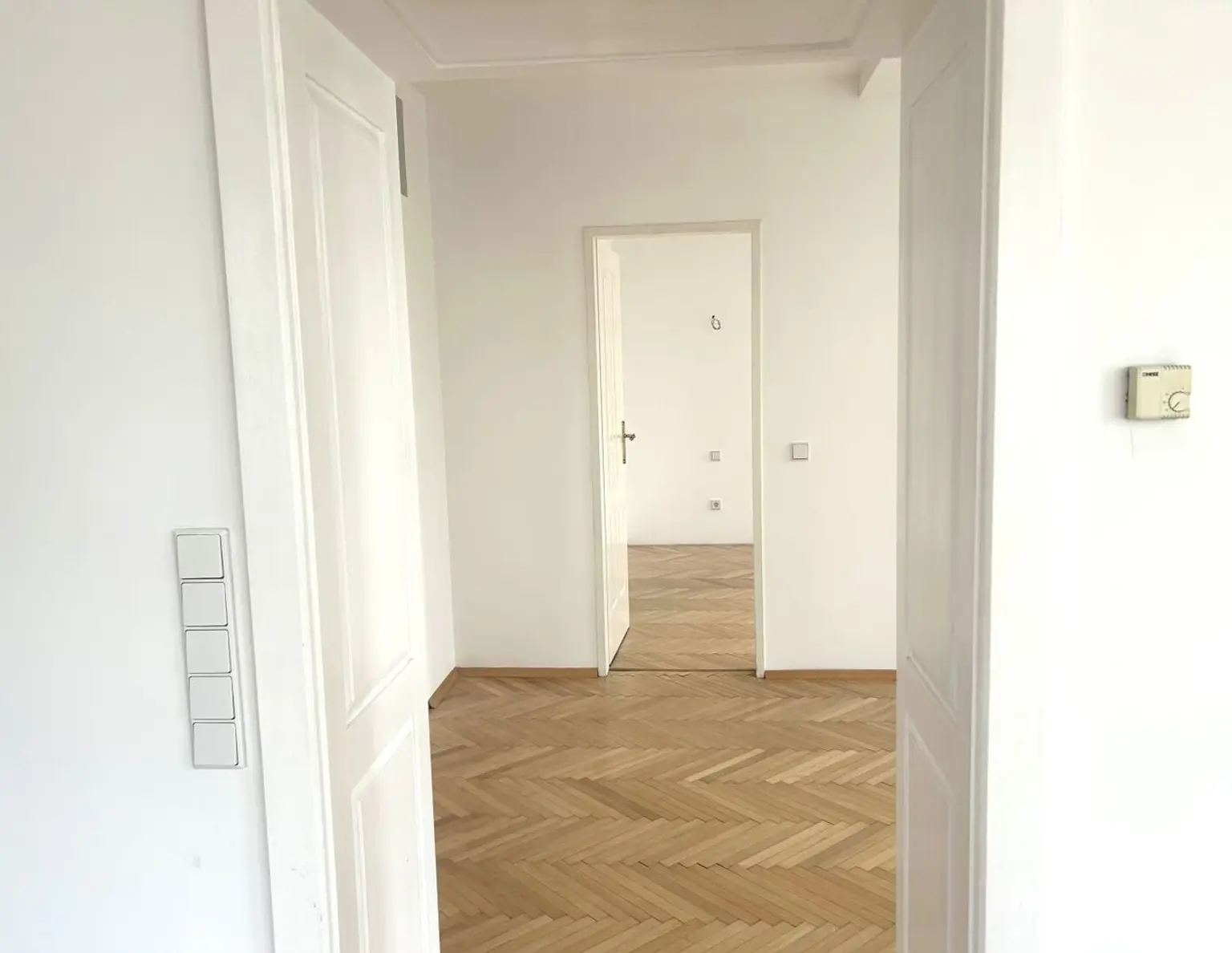 Perfektes Büro für effizientes Arbeiten in zentraler Lage - jetzt mieten in Linz!