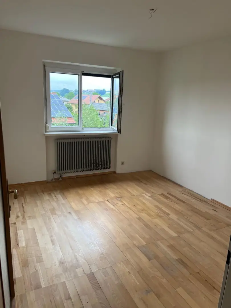 Ältere Wohnung in guter Lage