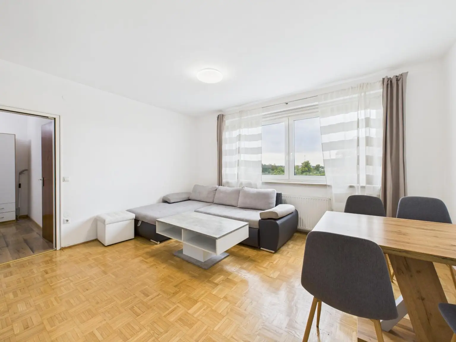 Gepflegte 2-Zimmer-Wohnung in  4050 Traun – Ihre Chance auf Eigentum zum Top-Preis