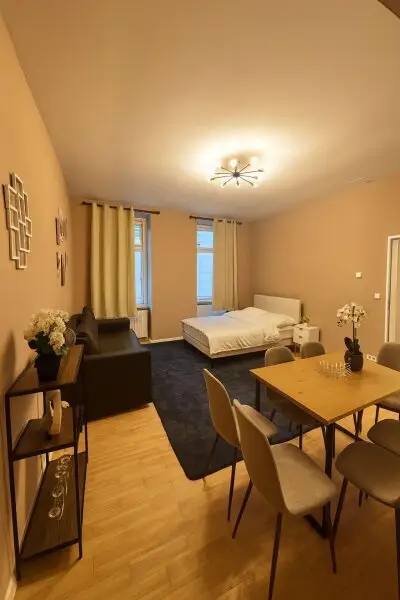 Helle 2-Zimmer-Wohnung mit durchdachter Raumaufteilung – Toplage im Herzen von Favoriten