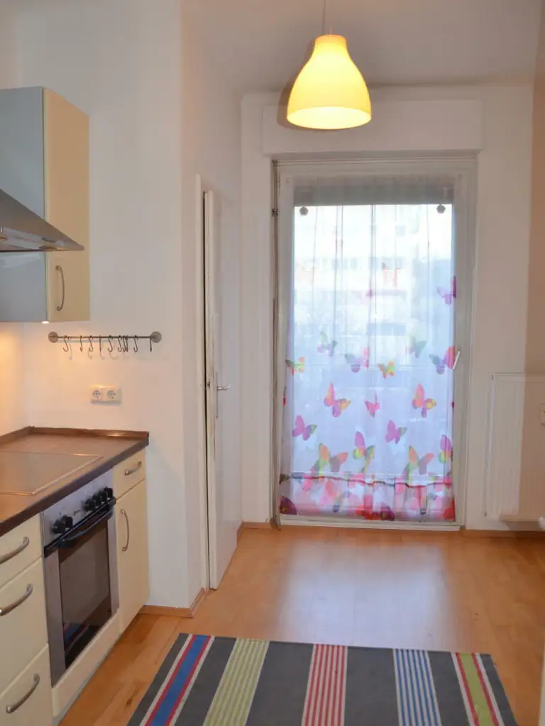 Großzügige, helle 3-Zimmerwohnung in Geidorf, WG-geeignet.