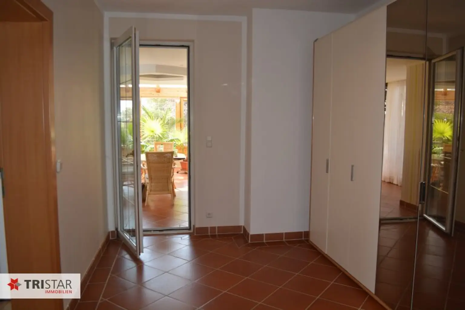 Außerordentlich gepflegtes Wohnhaus mit tollem Platzangebot