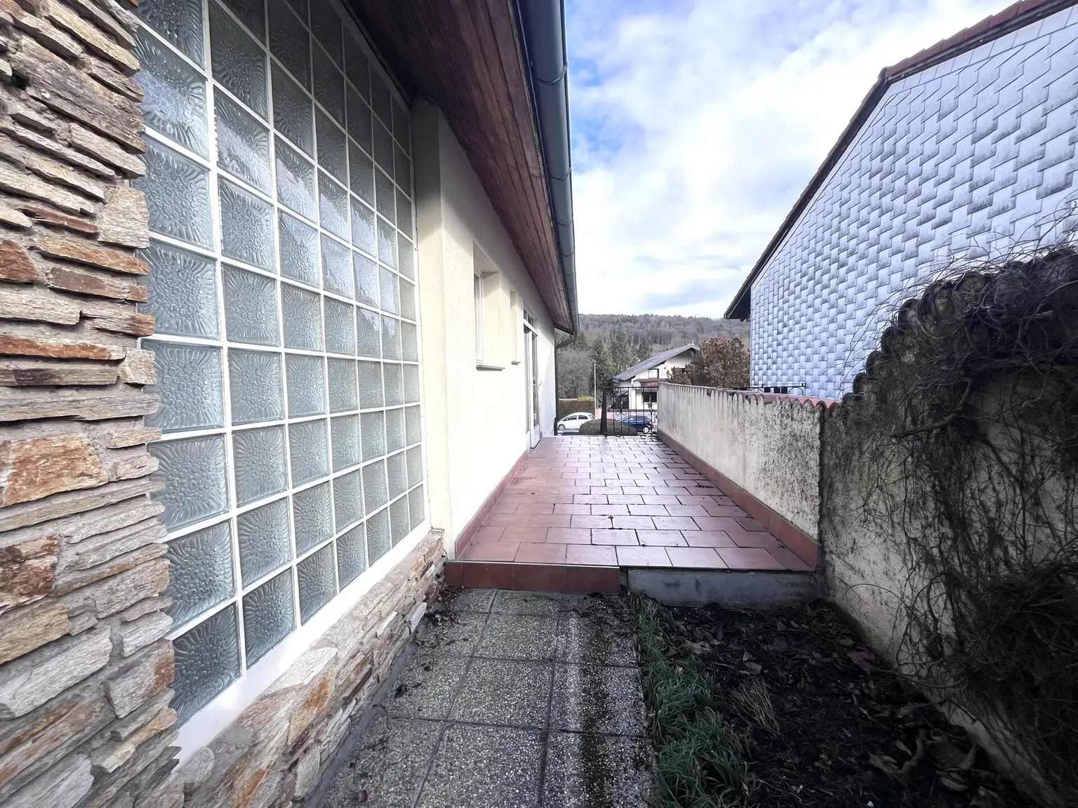 Schönes Einfamilienhaus mit Gartenparadies