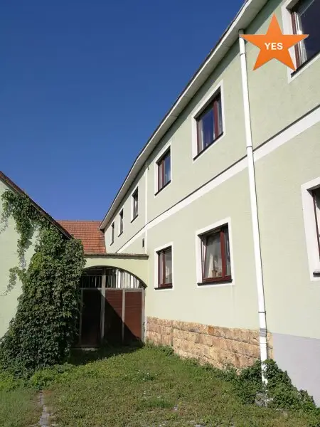 Provisionsfreier Kauf! Mehrfamilienhaus mit Gewerbeflächen - Rendite zwischen 6-7  % erzielbar