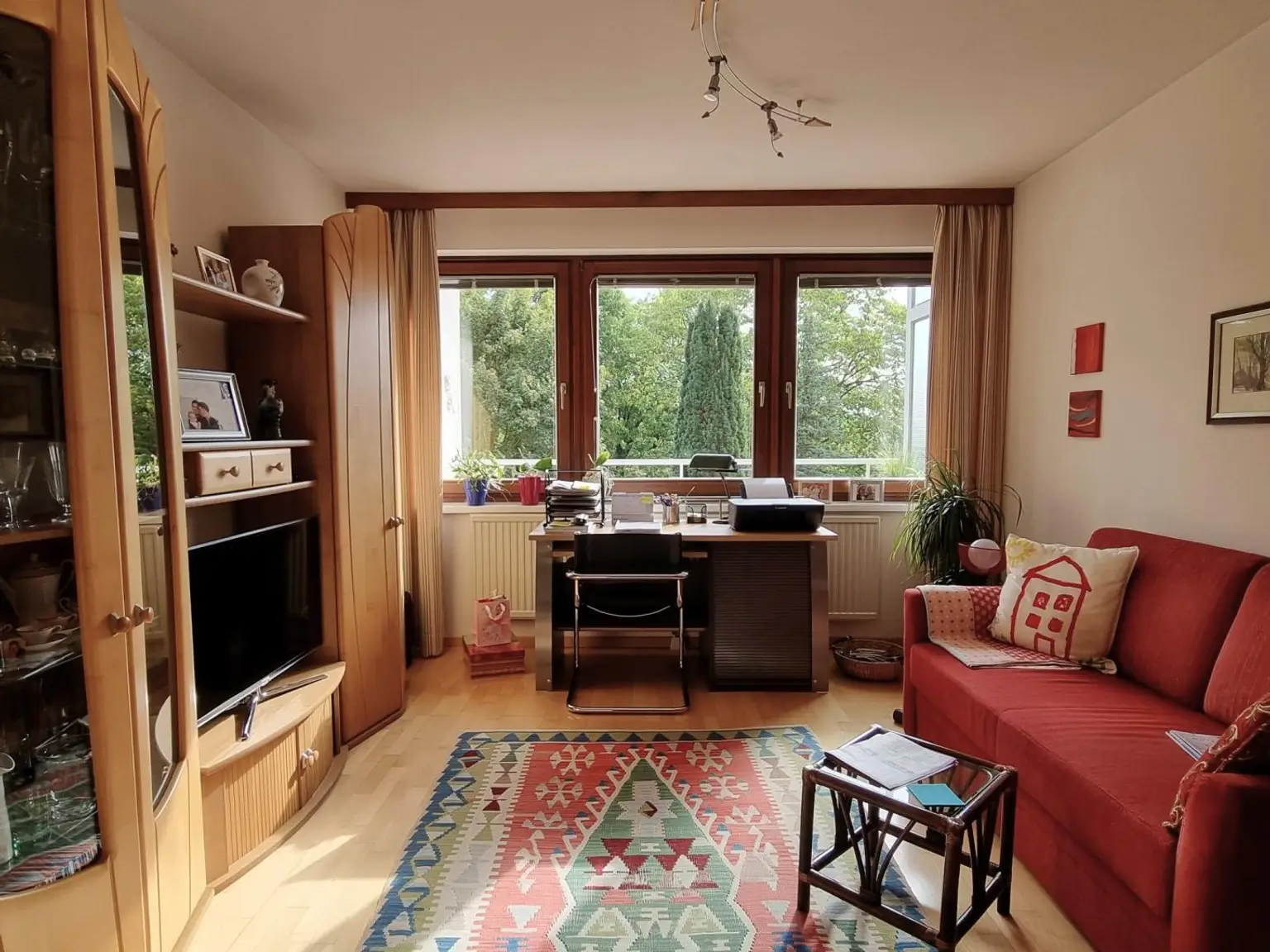 WOHNUNG  MIT  WOHNRECHT