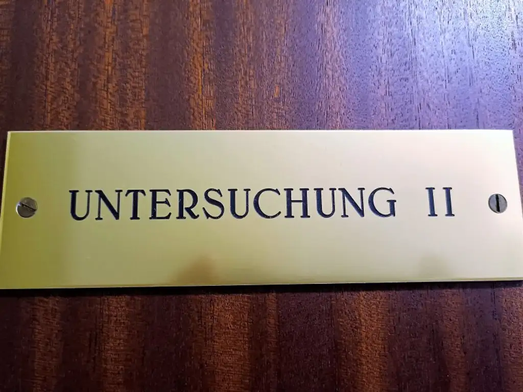 *** BARRIEREFREI *** Praxis am Josefsplatz - 5 Behandlungszimmer auf 170m²