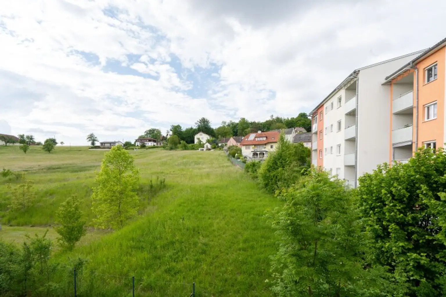 PROVISIONSFREI: Neubau-Erstbezug in Steyr: 3-Zimmer-Wohnung mit Terrasse NUR MEHR 1 EINHEIT FREI