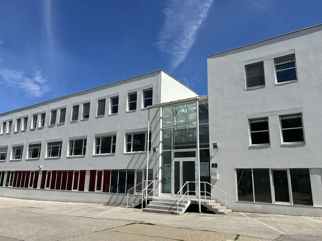 Büroflächen in gepflegtem Business-Campus in Favoriten