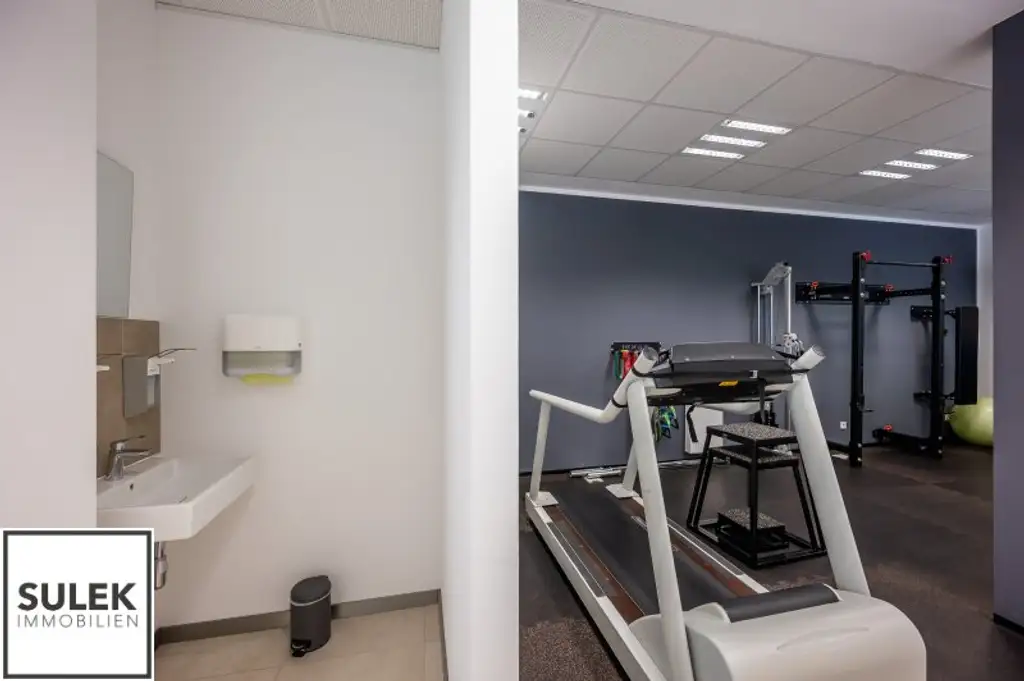 Ihr neuer Unternehmenssitz: Modernes Büro/ Praxisgebäude in Mödling mit Top-Anbindung