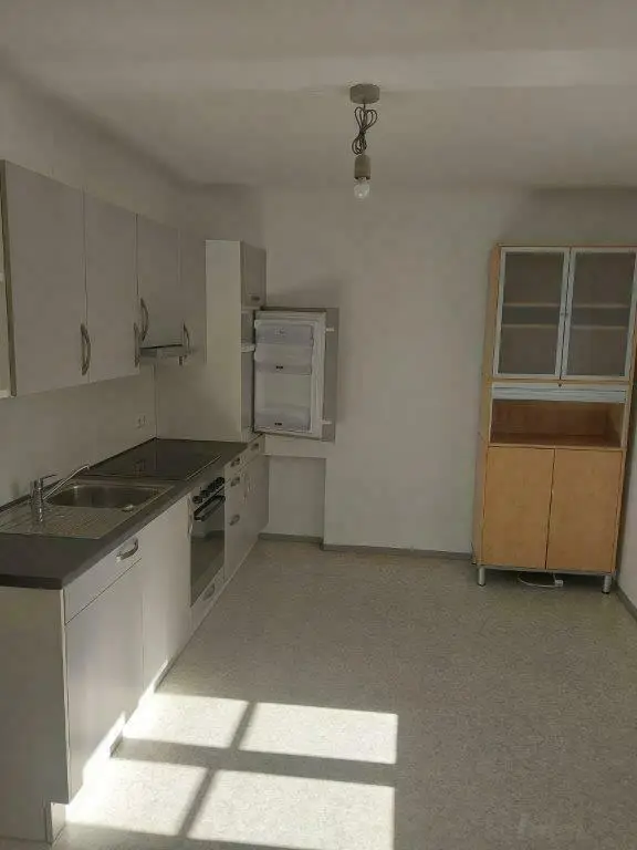 Provisionsfrei: perfekte  4er-WG-Wohnung im Herz-Jesu-Viertel - TU-Nähe