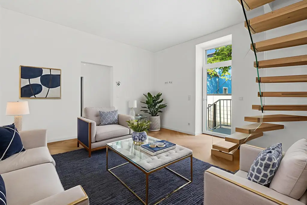 "Zum Verlieben – stilvolle Maisonette mit kleinem Garten & Terrasse!"