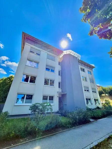 GROßZÜGIGE TERRASSE I RUHIGE LAGE I 3 ZIMMER I FAMILIENFREUNDLICH I NATURNAH I AB SOFORT I PROJEKT WOHNEN