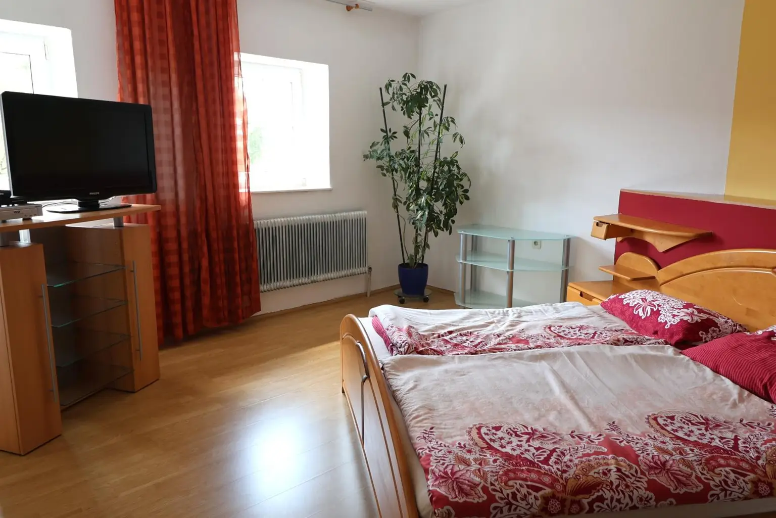 Schlafzimmer separater Wohnbereich