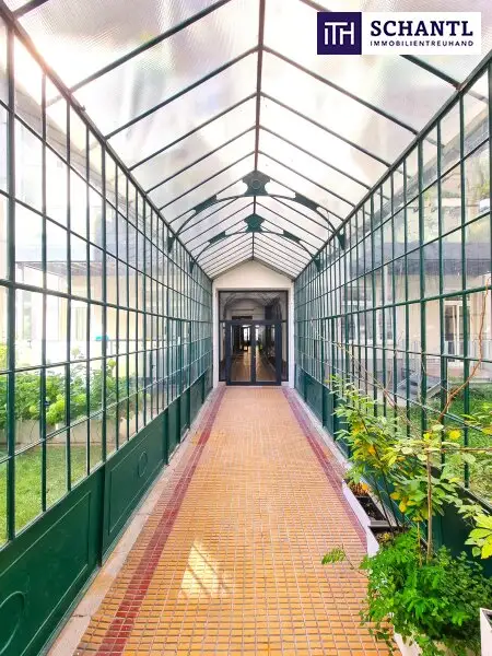 Ein Wiener Märchen beim Kutschkermarkt! Altbaucharme, Absolute Ruhelage, Flügeltüren, Hofidylle und Balkon-Glück! Prunkvolles Stiegenhaus + Beste Infrastruktur! Jetzt zugreifen!