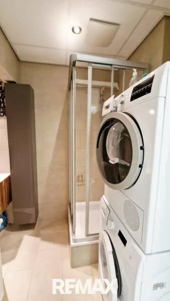 Dusche WC Waschmaschinenanschluss