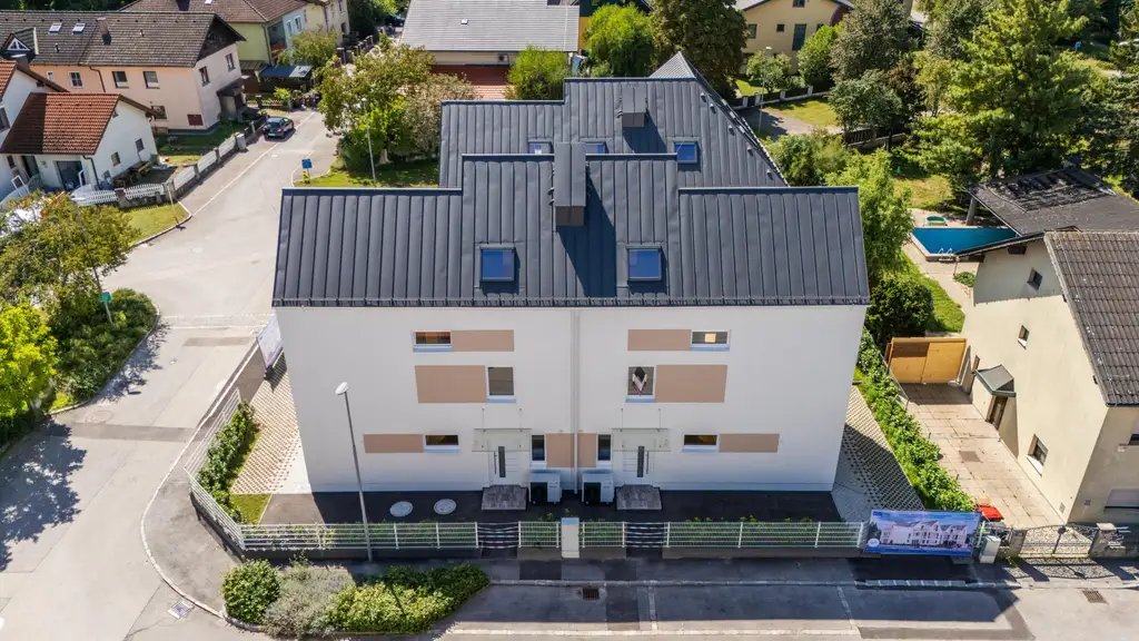 "Wohnen auf höchstem Niveau – Neubau-Doppelhäuser in Stockerau mit bester Lage & Ausstattung"
