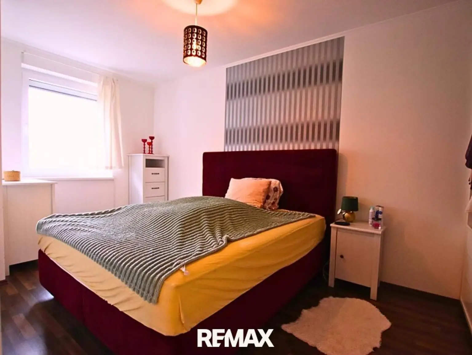 Schlafzimmer Ansicht 1