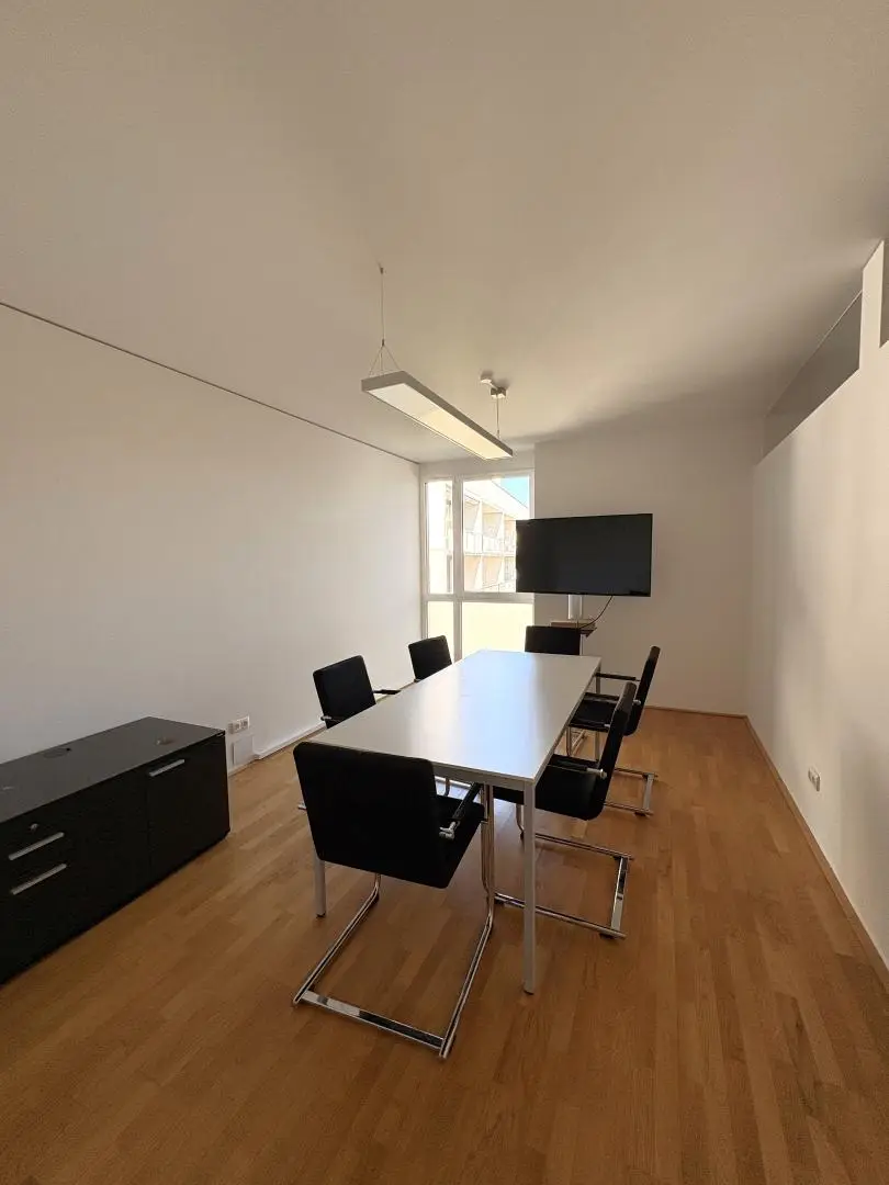 Besprechungsraum/Büro