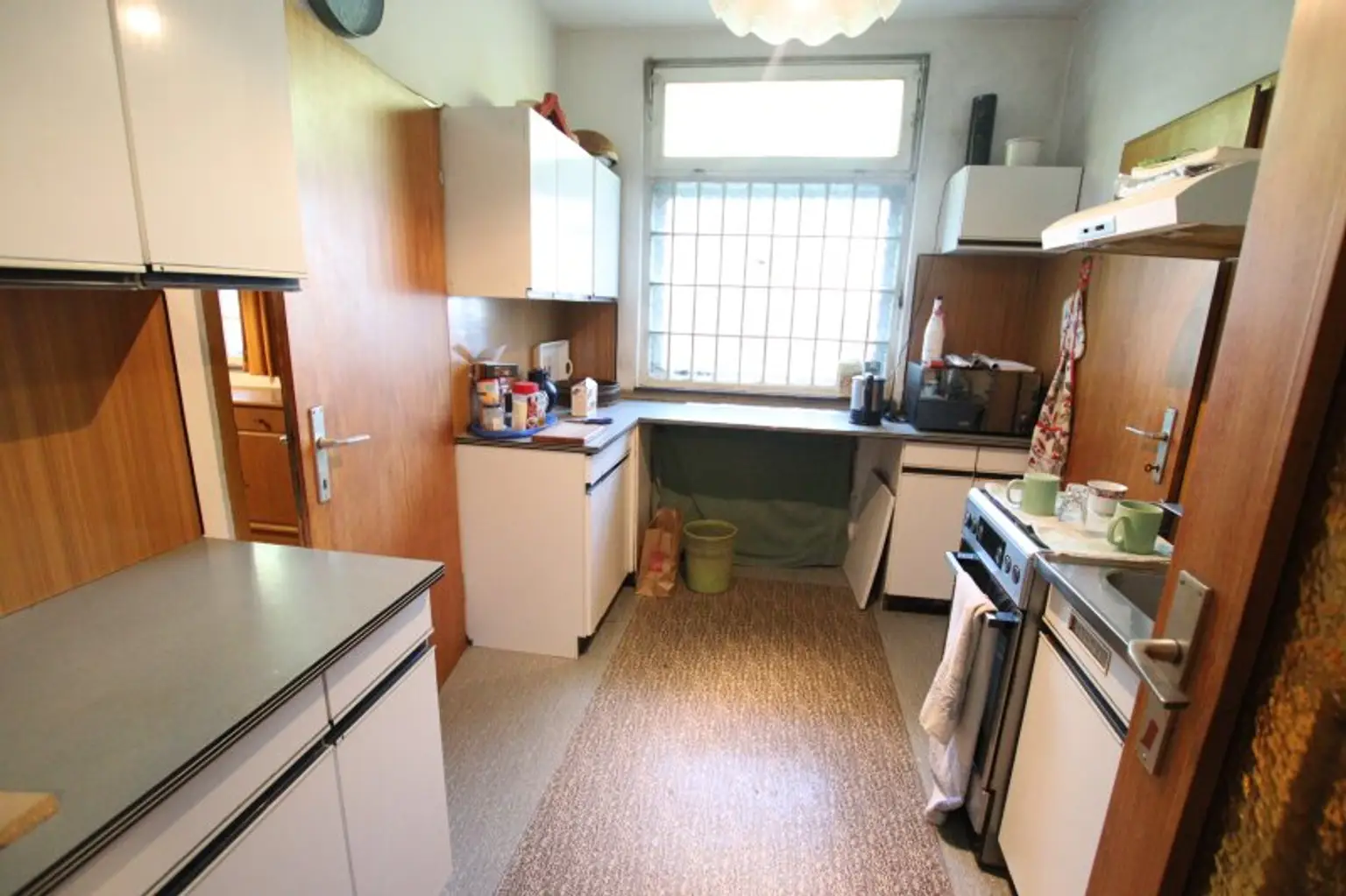 Sanierungsbedürftige aber super aufgeteilte 4 Zi Wohnung mit 112m² in Waidmannsdorf - Villacherstraße