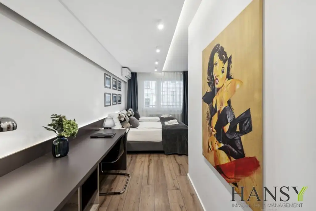 Vollmöblierte 3-Zimmer-Wohnung mit Loggia & zwei getrennt begehbaren Schlafzimmern! (WG-tauglich) 5 Gehminuten zur Mariahilfer-Straße