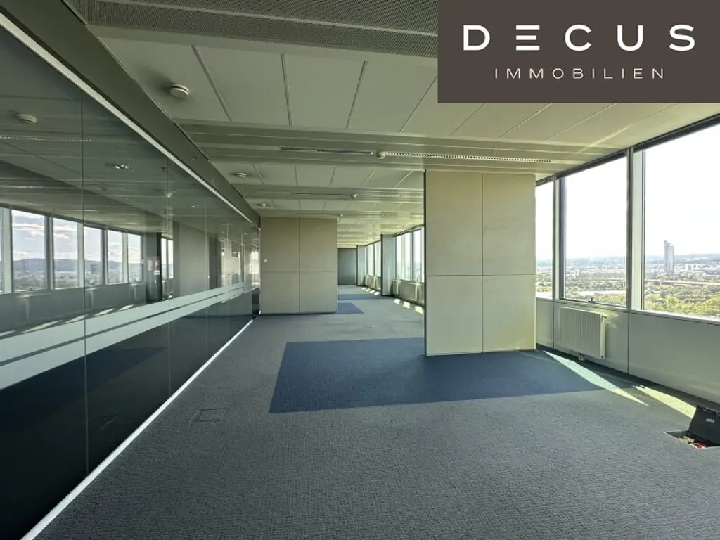 + + + BÜROS MIT AUSBLICK + + + IM SATURN TOWER + + +
