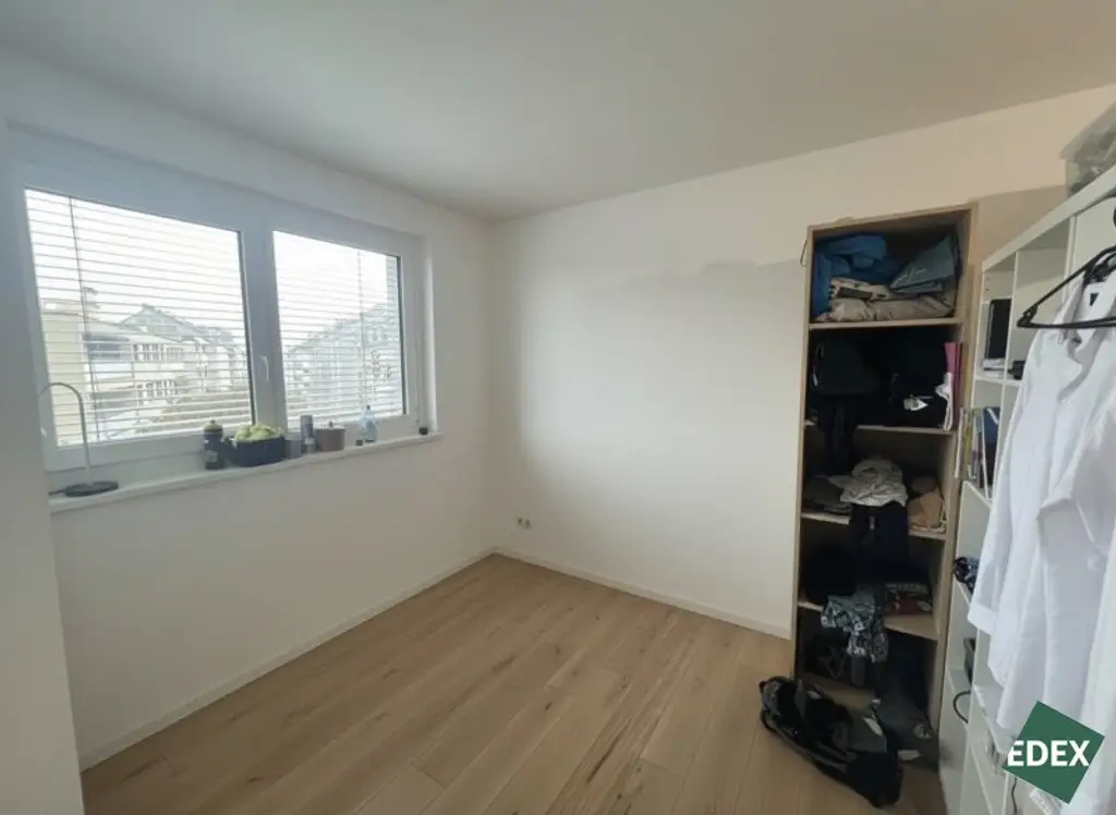 Ab Oktober: Schöne 2-Zimmer-Wohnung mit Balkon direkt bei der U3