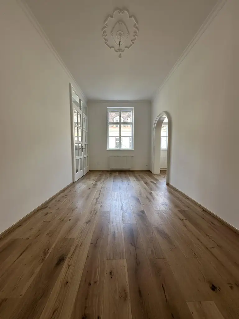 4 ZIM.WHG MIT BLICK IN RUHIGEN INNENHOF/LIFT/TIEFGARAGE