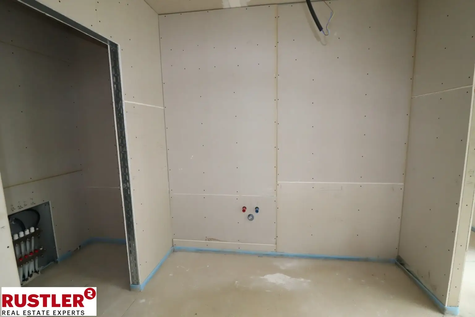 3-Zimmer-DG- Wohntraum mit Balkon - Nähe Kutschkermarkt