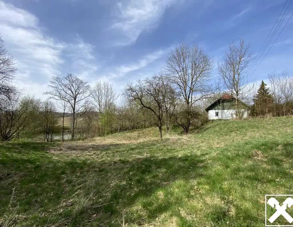 Baugrundstück mit Ausblick und viel Platz