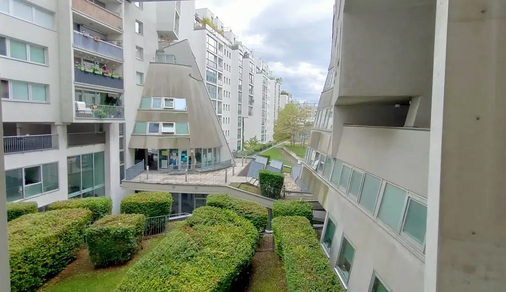 Modernes helles City-Apartment in U1 - UNO-CITY - PRATERNÄHE !