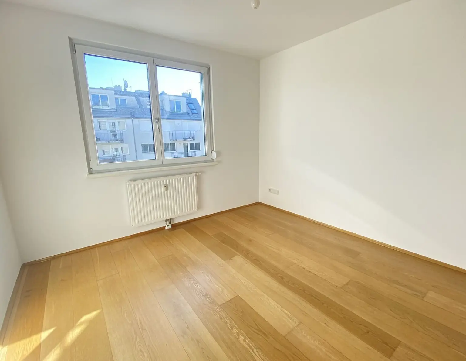 2-Zimmer-Loggia-Wohnung mit Küche - Nähe Schmelz - zu kaufen in 1160 Wien