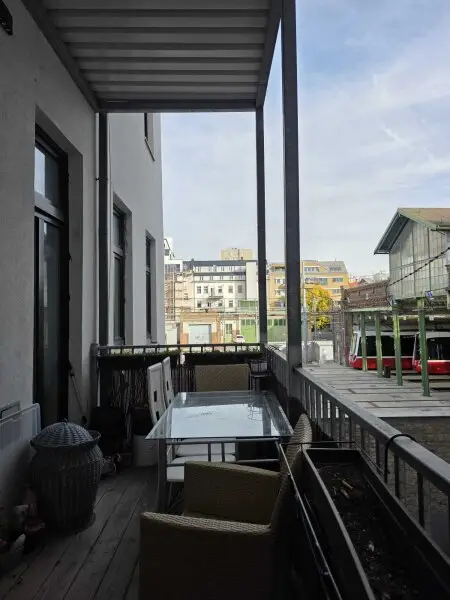 Moderne 3-Zimmer Wohnung, mit Balkon, hofseitig